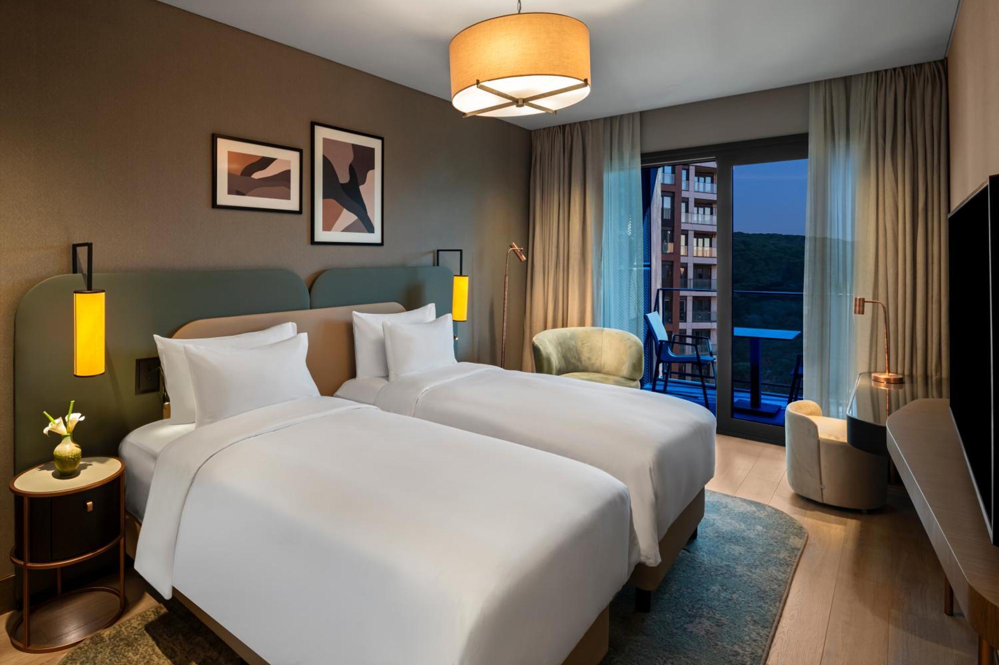 Moevenpick Living Istanbul Saklivadi Hotel Bagian luar foto