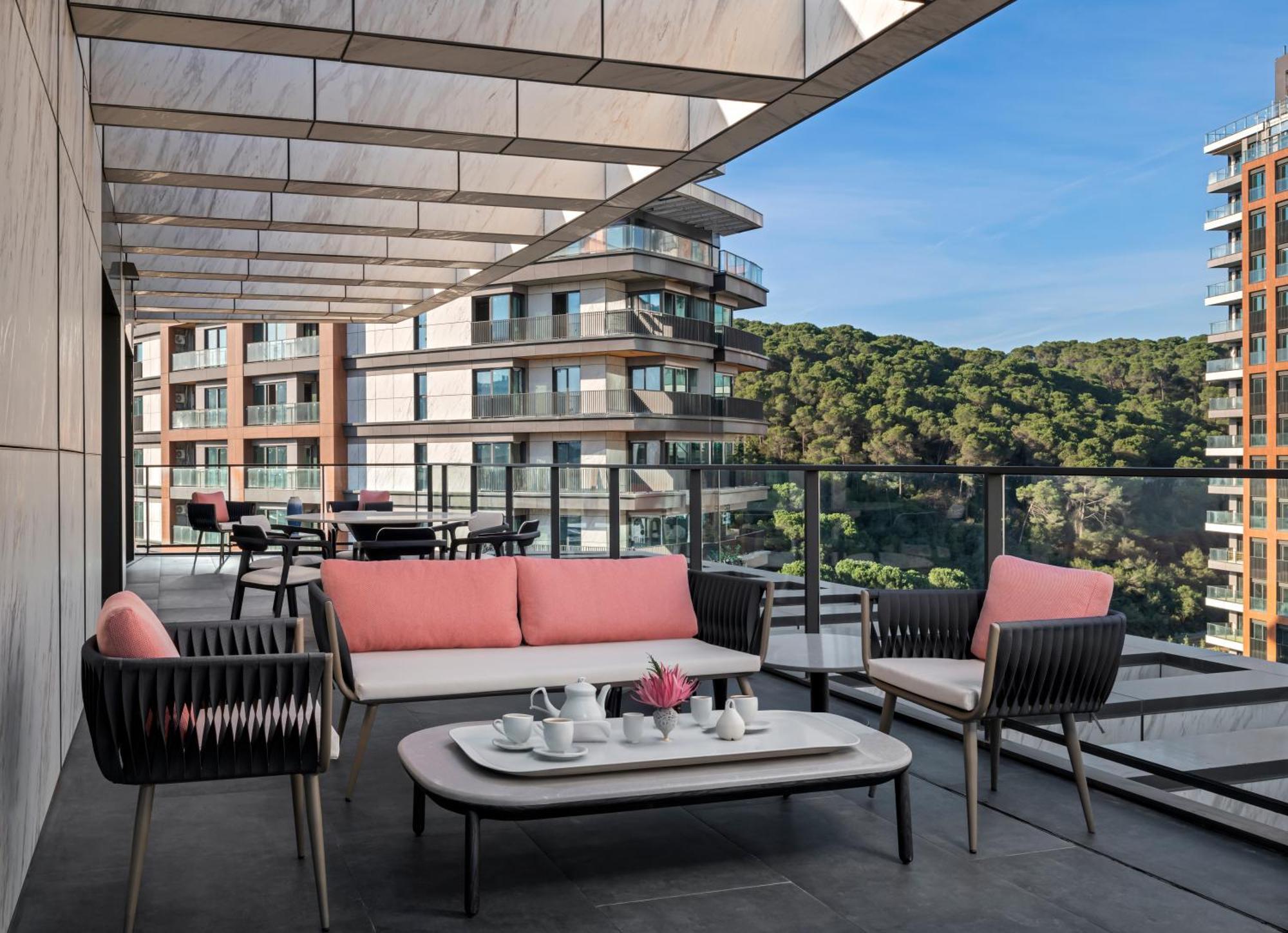 Moevenpick Living Istanbul Saklivadi Hotel Bagian luar foto