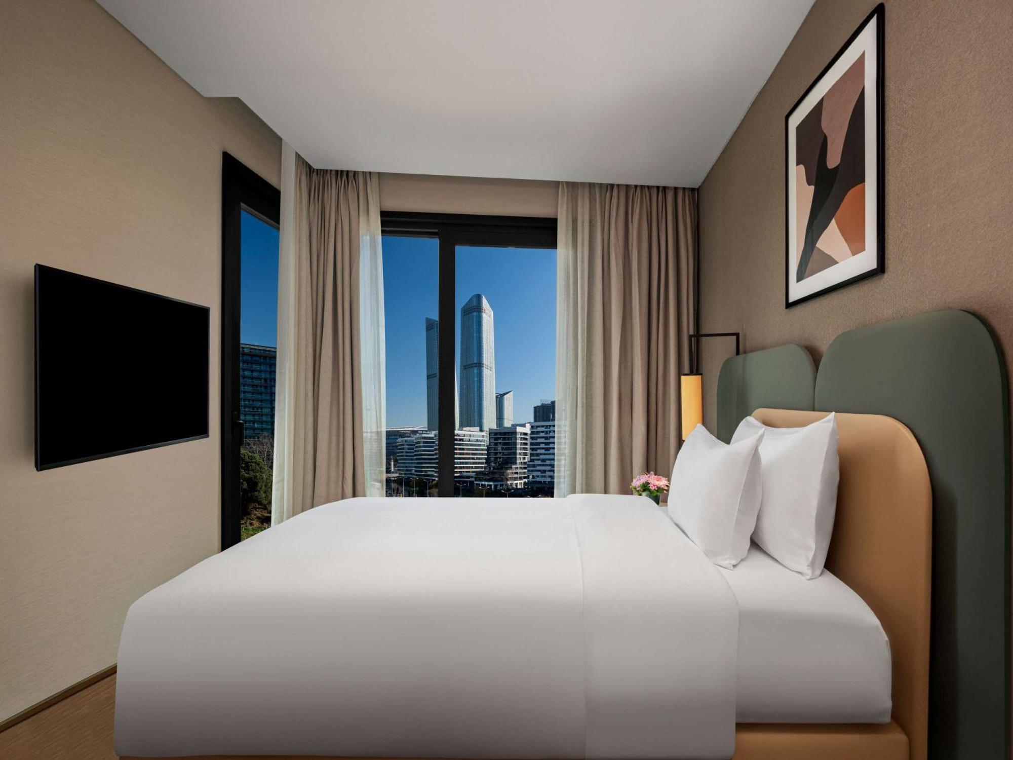 Moevenpick Living Istanbul Saklivadi Hotel Bagian luar foto