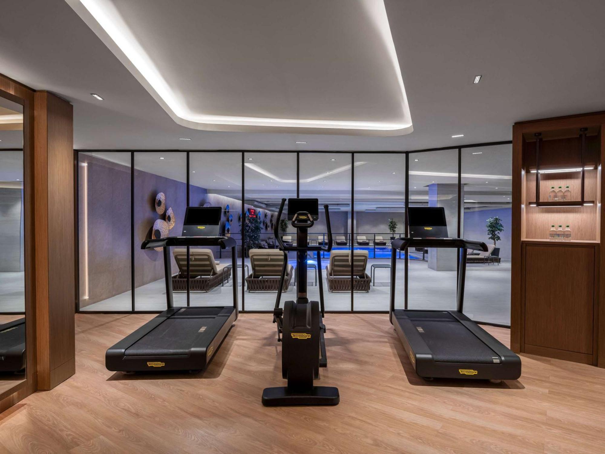 Moevenpick Living Istanbul Saklivadi Hotel Bagian luar foto