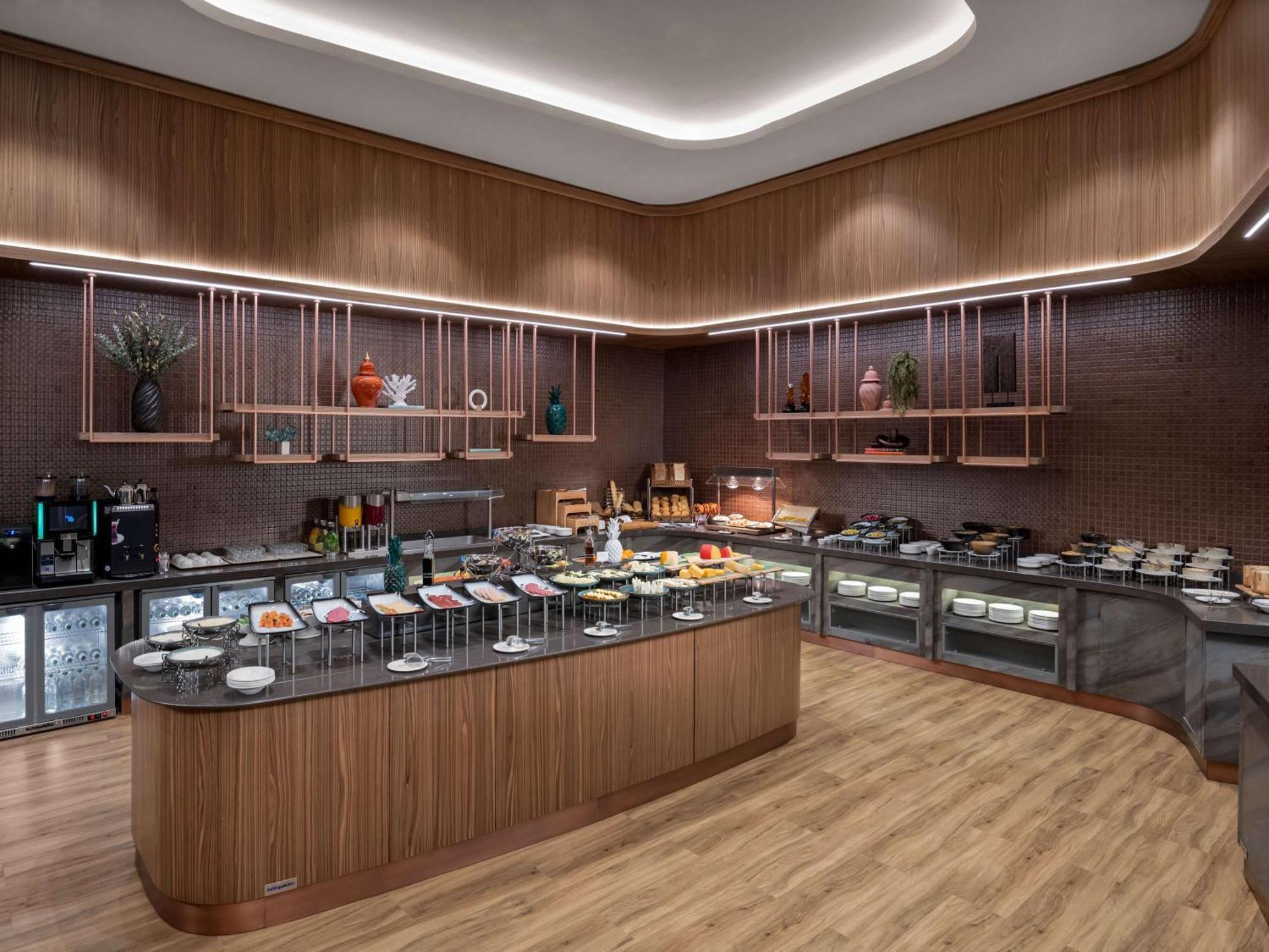 Moevenpick Living Istanbul Saklivadi Hotel Bagian luar foto