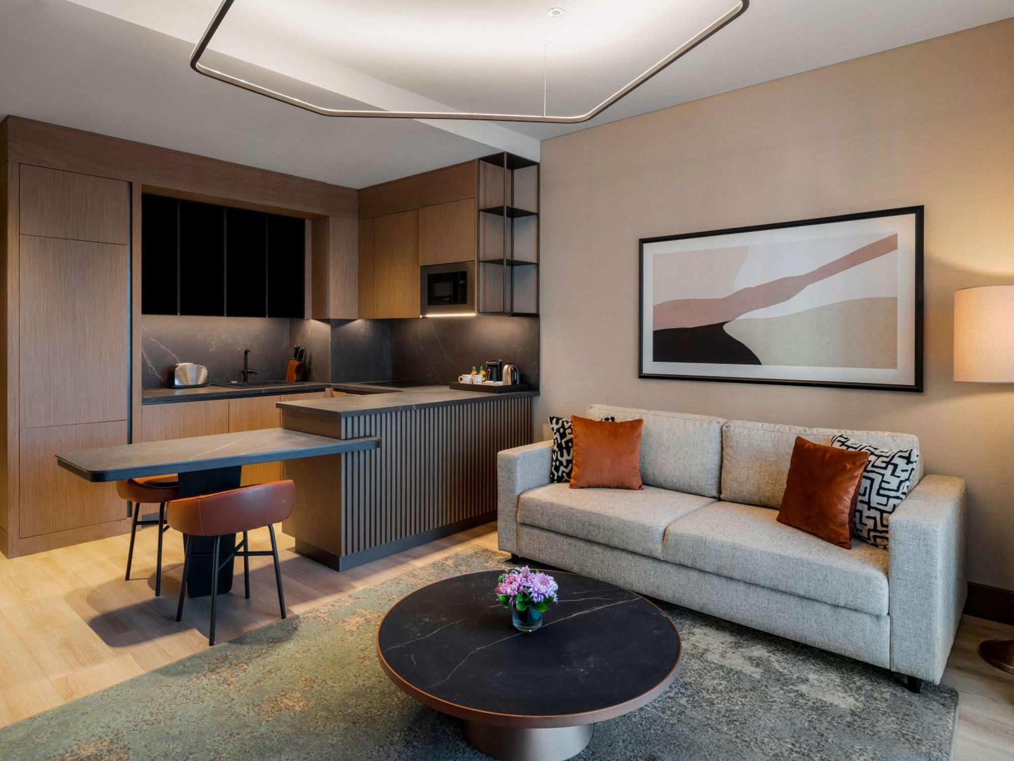 Moevenpick Living Istanbul Saklivadi Hotel Bagian luar foto