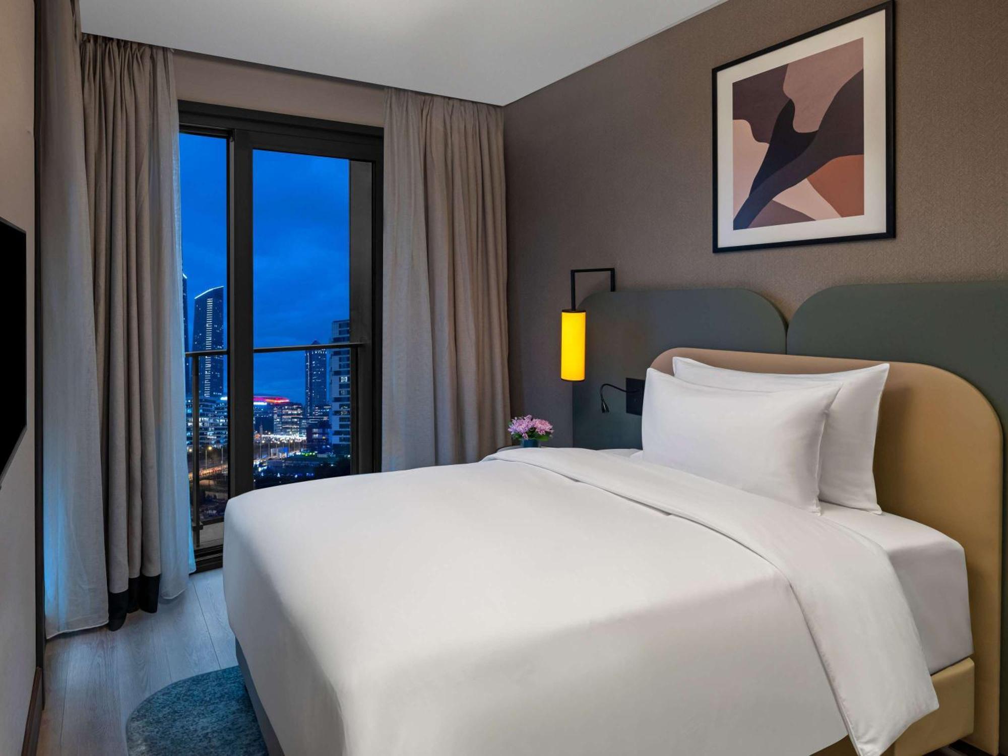 Moevenpick Living Istanbul Saklivadi Hotel Bagian luar foto