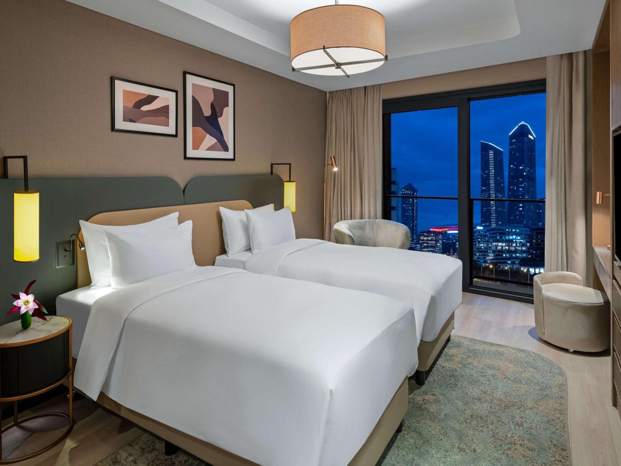 Moevenpick Living Istanbul Saklivadi Hotel Bagian luar foto